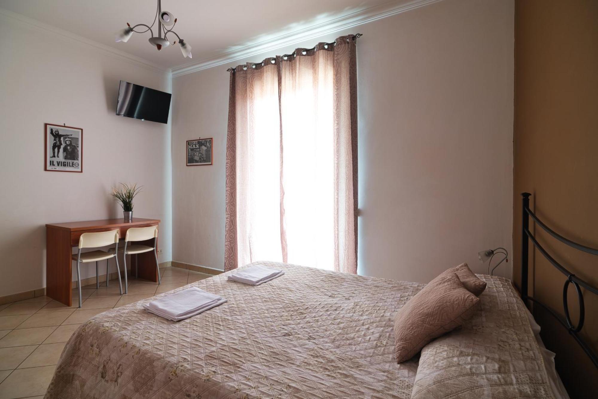 La Casa Degli Artisti 1 호텔 네뚜노 외부 사진